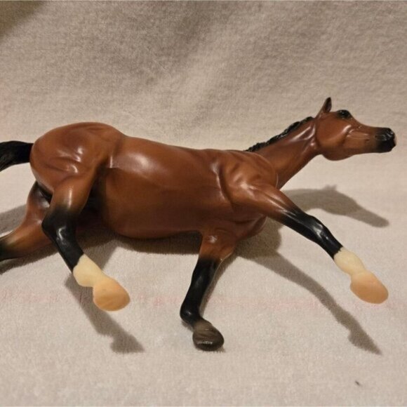 #9103 Classics 2010 World Equestrian Games Three-Horse Set - Picture 9 of 16